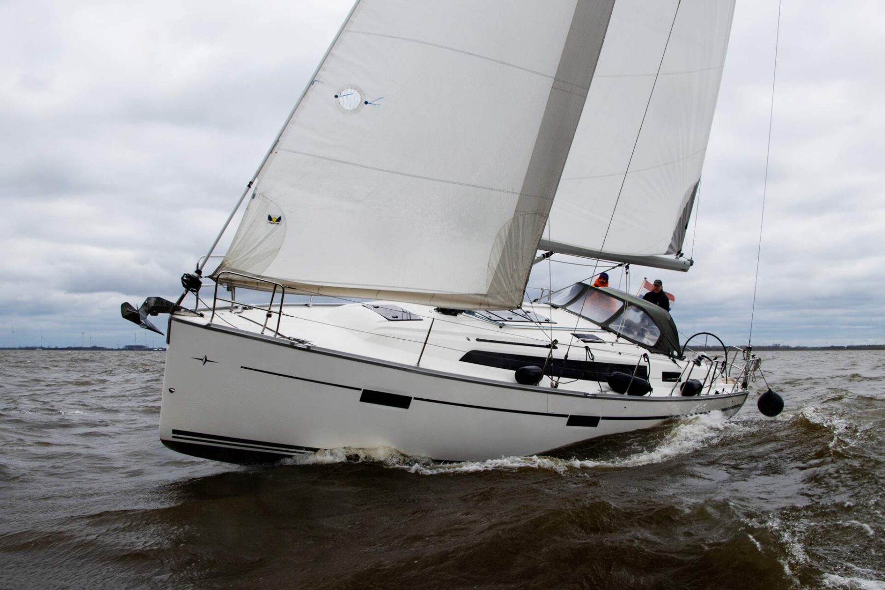 Bavaria 37 Zephyr huren zeilend